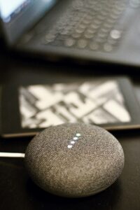 Zero-Click SEO: Dominate Voice Search & Featured Snippets